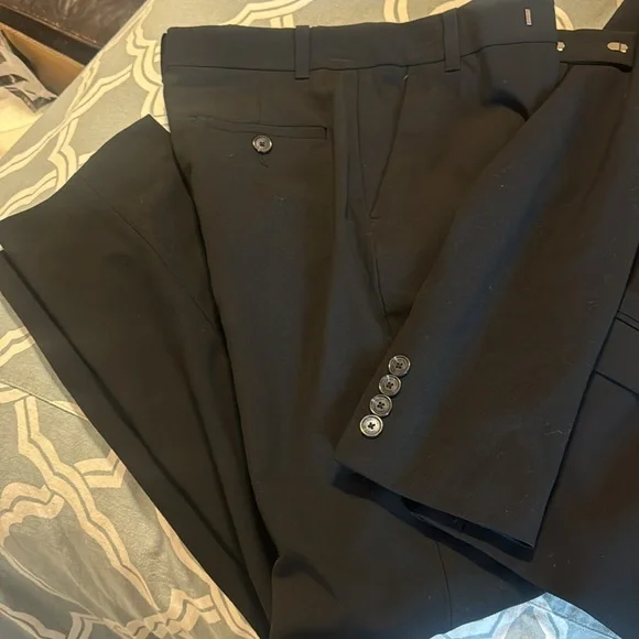Boys Calvin Klein black 2 piece suit. 14 regular. 2 piece suit. Great basic suit - Picture 5 of 17